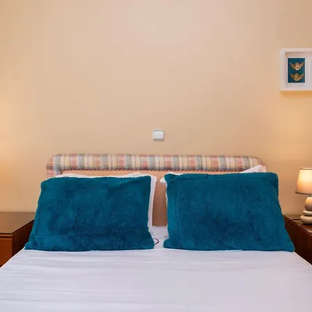 Rh Charming Sao Victor Apartment *
