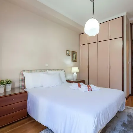 Apartment Rh Charming Sao Victor