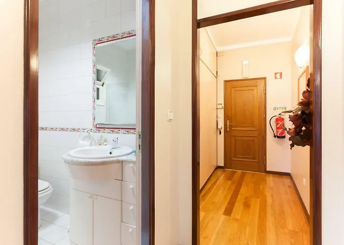 Rh Charming Sao Victor Apartment *