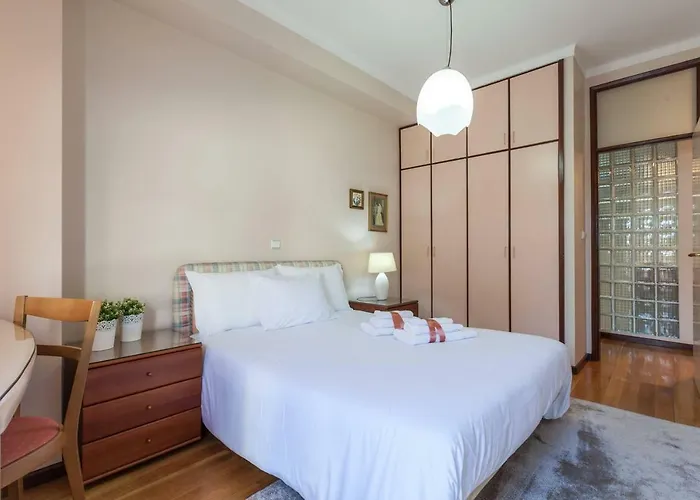 Apartment Rh Charming Sao Victor